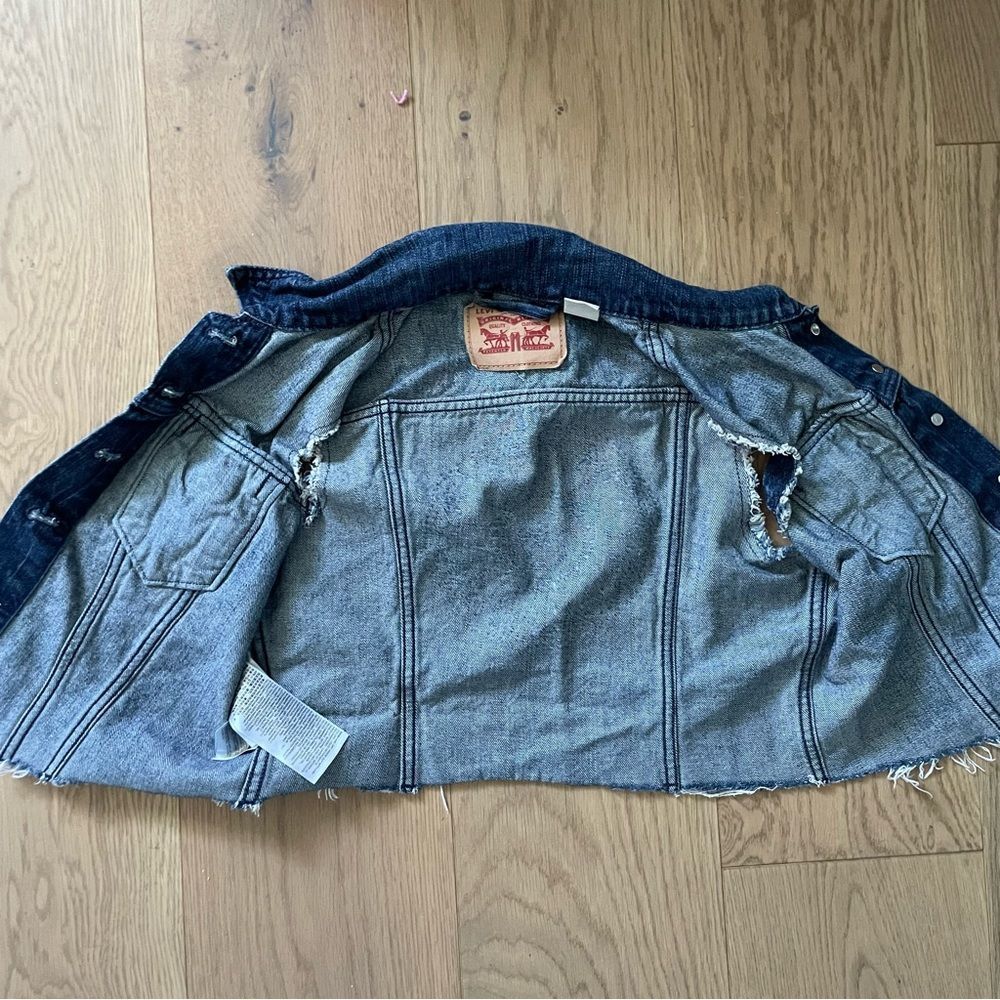 Levi’s vest - Picture 6 of 12
